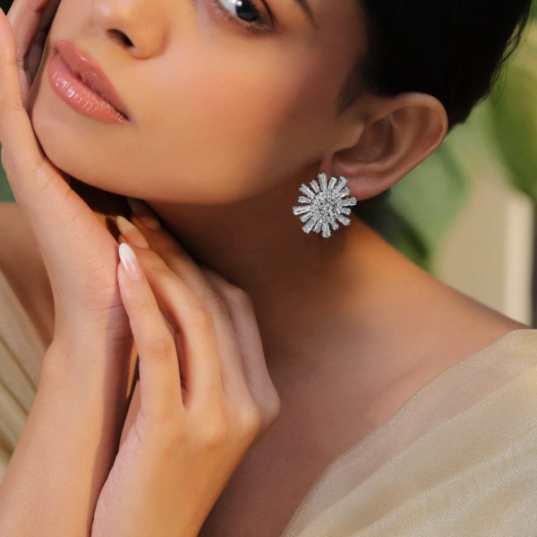 Radiant Pearl Blossom Chain Bracelet