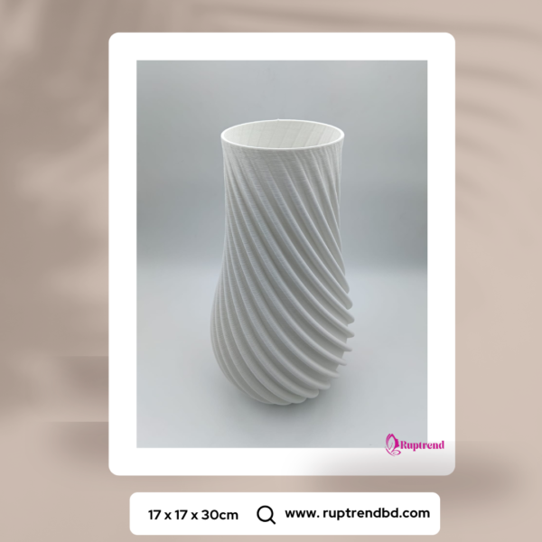 Meek Eternal Flow Vase