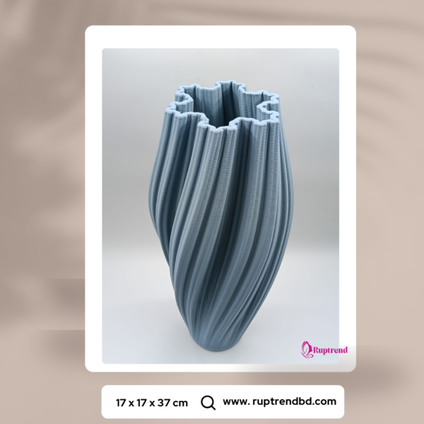 Celine Tan Whisper Vase